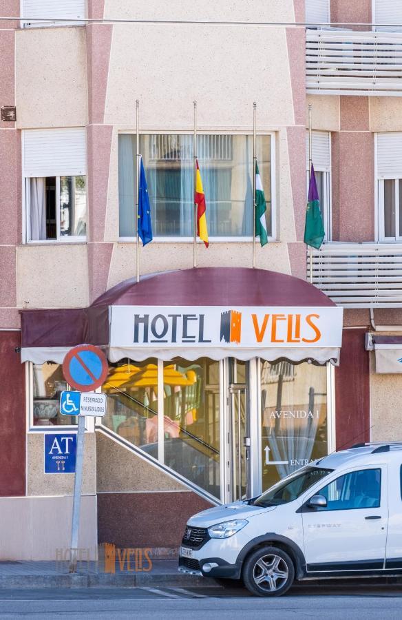 Hotel Velis - Avenida I Velez Malaga Exterior photo